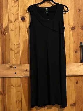 PURE ESSENCE SLEEVELESS BLACK MIDI DRESS SMALL/PETITE